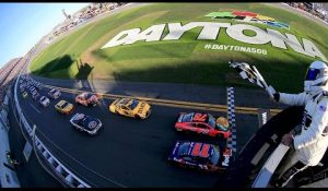 Hamlin Nips True, Jr. At The Line To Win Closest-Ever Daytona 500 Finish