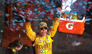 Kyle Busch Breaks 0-fer At Martinsville