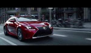 The 2017 Lexus RC Causes Noseprints