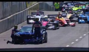 IndyCar Pace Car Crashed By GM Employee At Belle Isle