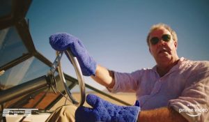 The Grand Tour – The Boys Drive RV’s Across A Dry Lake Bed In Nevada